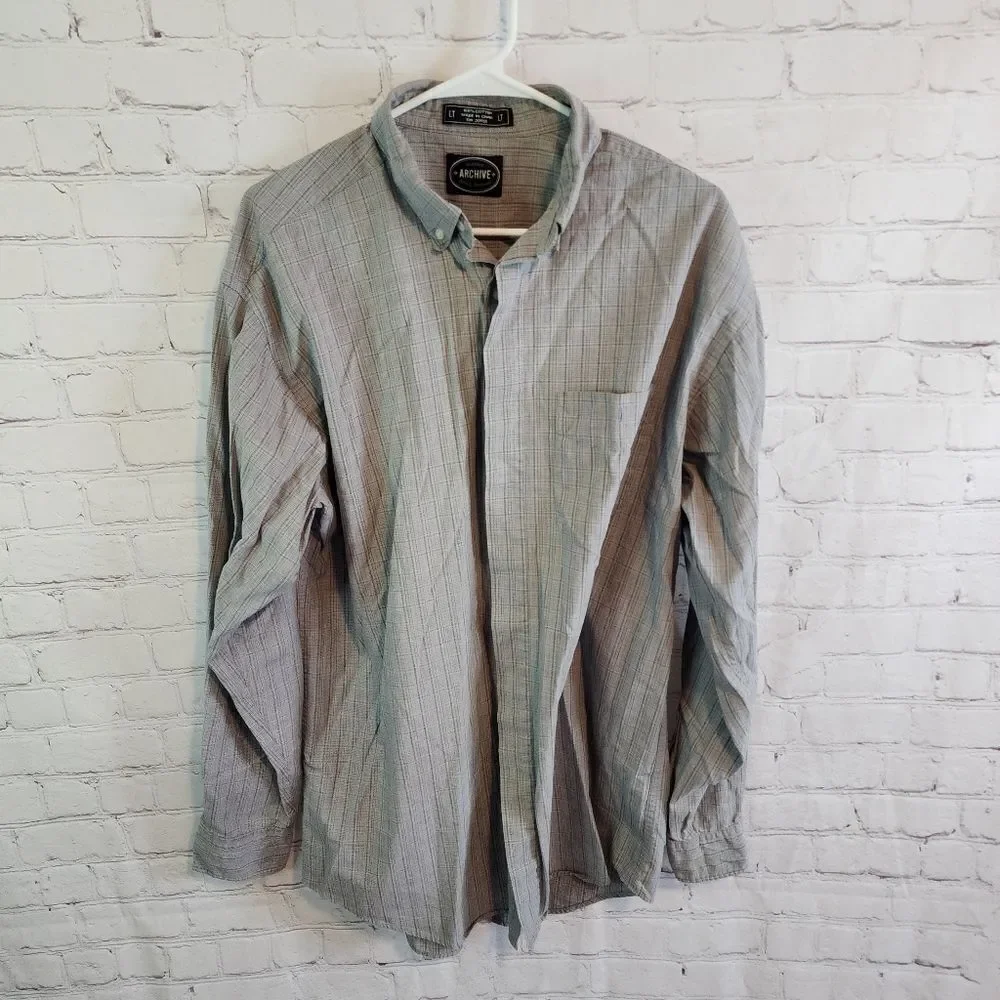 Men's Archive longsleeve button down shirt, size Large, tall